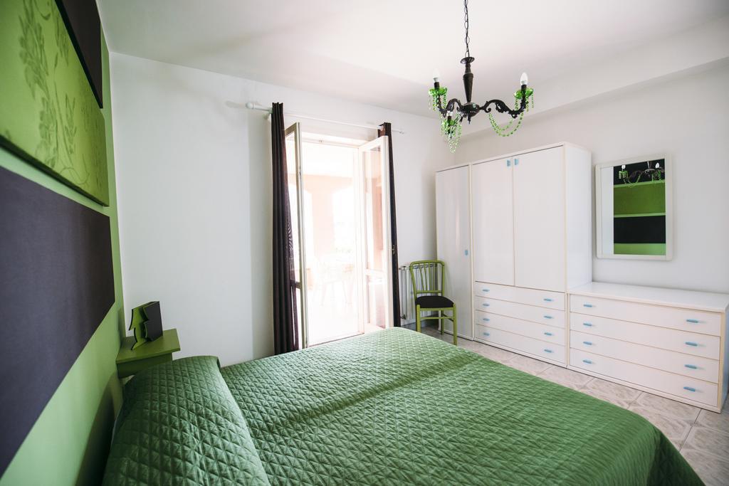 Laguna Azzurra Portorosa Furnari Εξωτερικό φωτογραφία